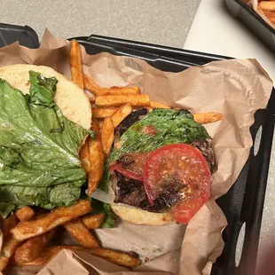 Jalapeño burger with no jalapeños and fries even though we paid for Kettle chips