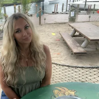 Gina B.