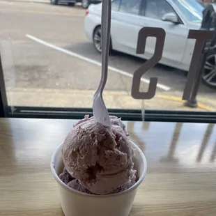 Strawberry and berry ice cream