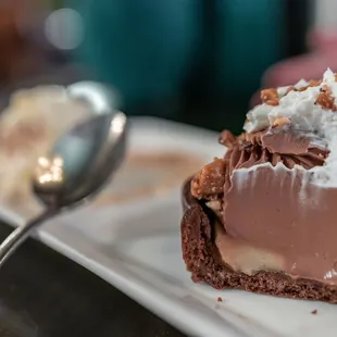 Chocolate Banoffee cross-section