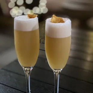 Gin fiz but not sure if they made me the right drink?