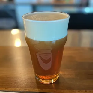 Speckled Red Hen nitro ale..