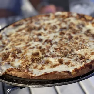 Clam pizza