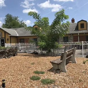 Nice looking place in a quiet location