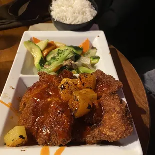 Pacific Pineapple Chicken