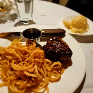 6 oz filet mignon dinner