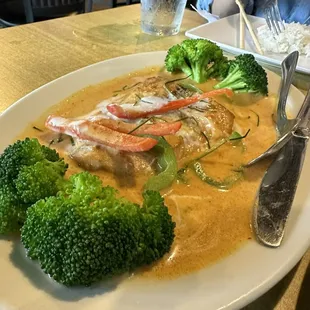 8 oz. Panang Salmon