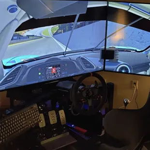 The Paddock Racing &amp; Driver training, Get your race on!