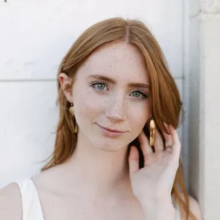 Riley B.