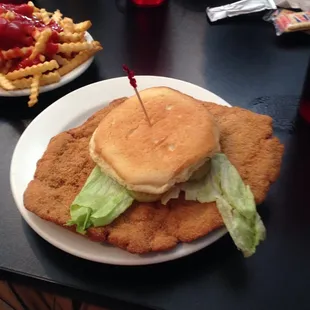 Breaded tenderloin sandwich