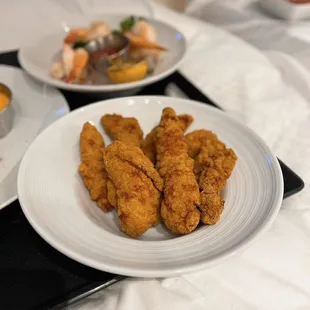 In-suite dining - chicken tenders