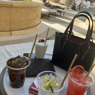 Drinks at the Palazzo pool