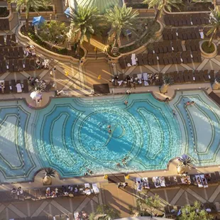 Bird eyes view of the Pallazo pool deck