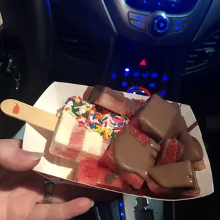 Strawberry Cream Cheese Paleta