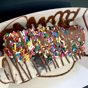 Cookies and Cream Popsicle with Milk Chocolate Dip