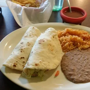 Chicken Puffy Taco Plate