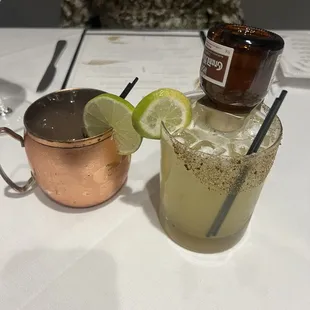 Cocktails: the "Midland Mule" and the "On the Side"