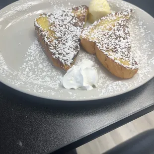 French toast Beautiful and delicious .