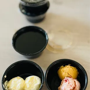 3 syrups, plain, cinnamon, strawberry whipped butters