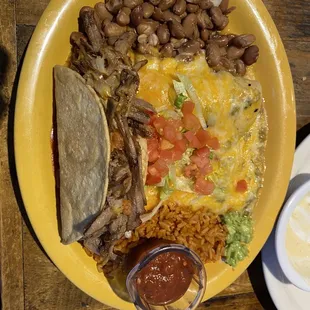 Combination Platter - Delicious!