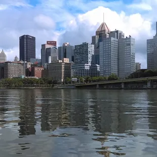 Great views and subway access (free fare into downtown) are within easy walking distance.