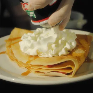 Dulce de Leche Crepe