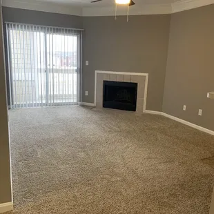 Living room 1BR unrennovated