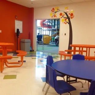 Eating and drinking area