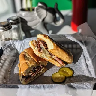 Cubano