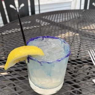 Mad Hatter - Vodka, Lemon, Lavender