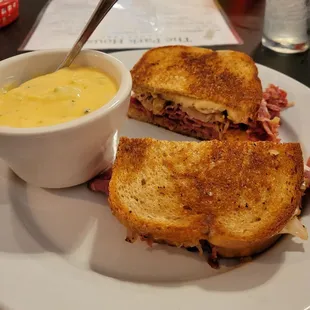 Reuben w broccoli cheddar soup