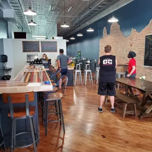 Guests picking up growler fills during our opening weekend.