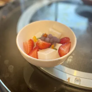 Coconut pudding