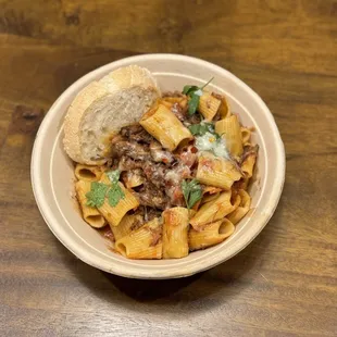 Rigatoni Bolognese