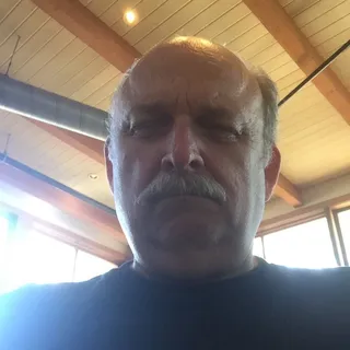 Ron M.