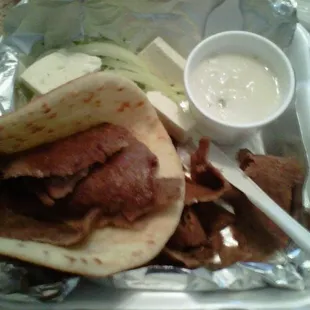 Gyro platter
