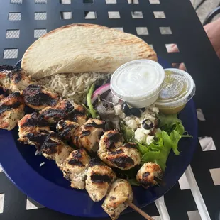 Chicken souvlaki platter