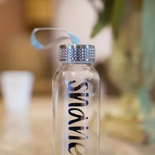Customize Bottles for Bridesmaid