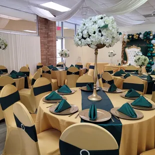 Gold and hunter green party