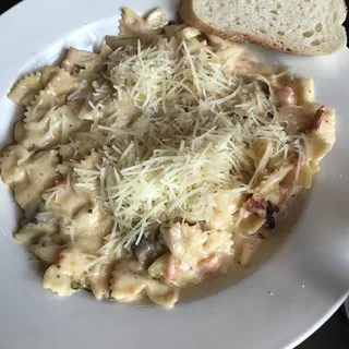 Farfalle Pollo