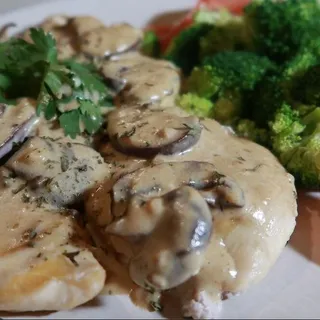 Creamy Chicken Marsala