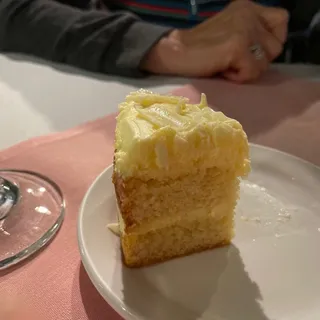 Limoncello Cake