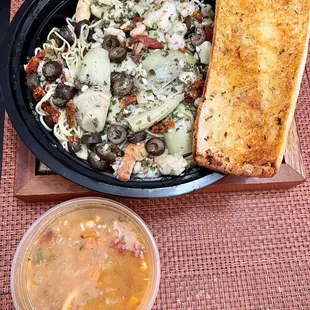 Special #2 Shrimp Florenciana, with Pasta and Fagioli Soup and Garlic Bread