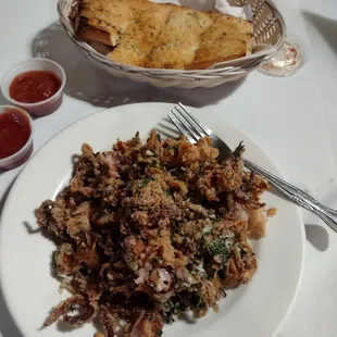 Calamari and Garlic Bread