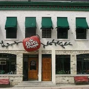 The Pasta Shoppe in downtown Port Washington. "Meet us under the big red tomato!"