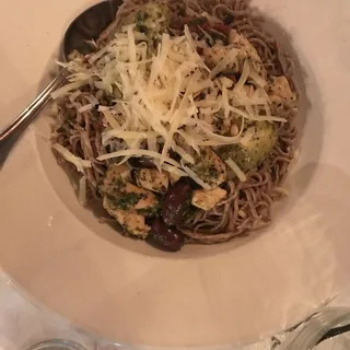 Chicken Pesto Linguini