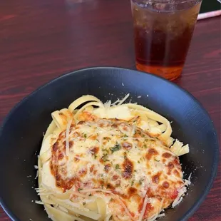Chicken parmesan Alfredo plus they have my favorite tea!!