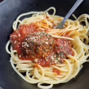 ramen and noodles, food