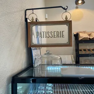 Drinks, pastries &amp; breads