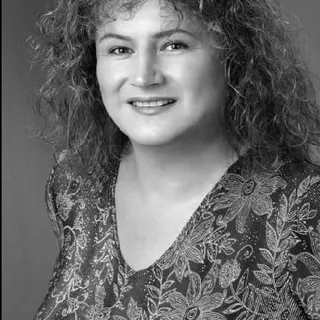 Tina M.